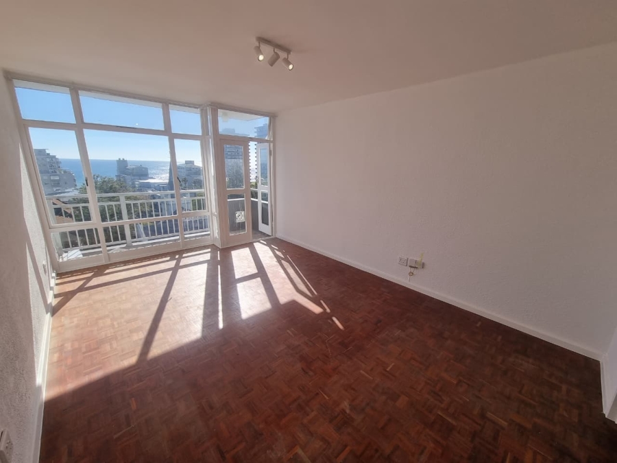 To Let 1 Bedroom Property for Rent in Sea Point Western Cape